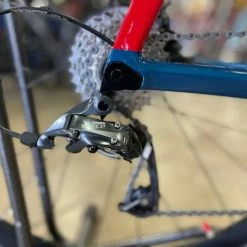 Argon 18 E-117 Tri Disc Sram Force 22 - Blue 2022 -Aventon Shop 08gGws3nhUB9UyPqJ84ZbkTxc