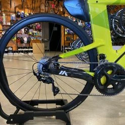 Felt IA Advanced 105 - Chartreuse Geo 2022 -Aventon Shop 0wO6Kb femoItqHn1IOJwPDYI