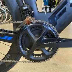 Fuji Norcom Straight 2.1 - Carbon Tri Bike: Integrated Cockpit, Ultegra Di2, Vision 55 Carbon Race Wheels 2022 20 Fuji Norcom Straight 2.1 - Carbon Tri Bike: Integrated Cockpit, Ultegra Di2, Vision 55 Carbon Race Wheels 2022 -Aventon Shop 1Ao du9TAubj4yW3VuqXPAzuA