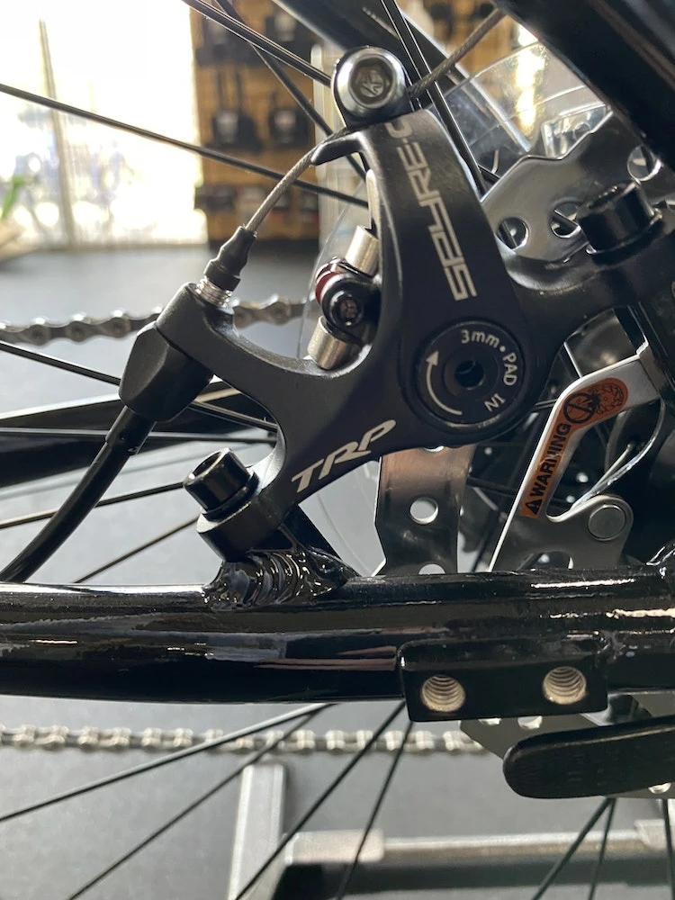 Breezer Midtown 1.5 Low Step Skyline Black 2022 6 Breezer Midtown 1.5 Low Step Skyline Black 2022 - Image 4