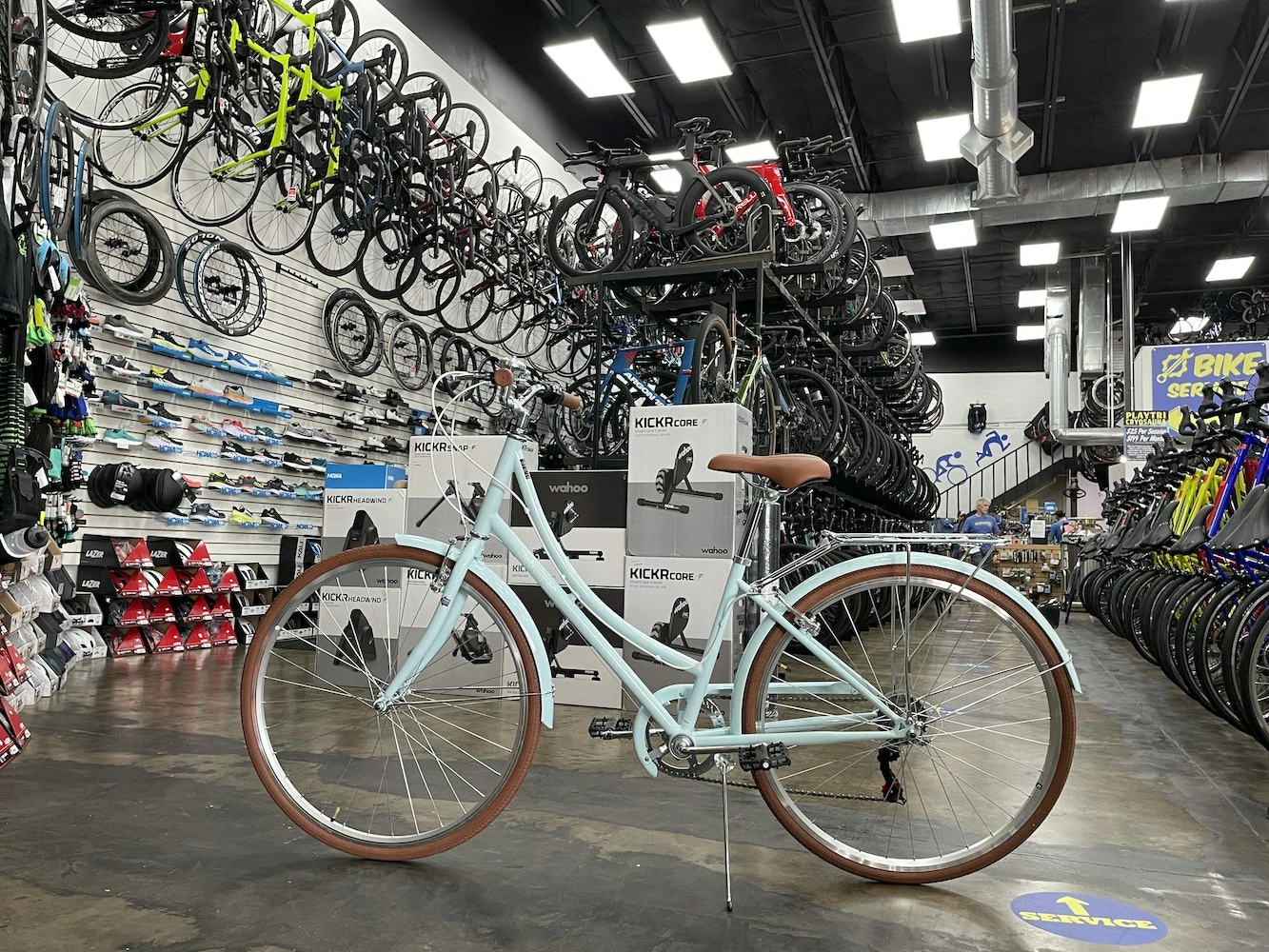 Retrospec Beaumont 7-Speed Step-Thru City Bike - Cool Mint 2022 5 Retrospec Beaumont 7-Speed Step-Thru City Bike - Cool Mint 2022 - Image 3