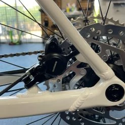 Scott Scale 965 Hardtail Mountain Bike White 2022 -Aventon Shop 4987UHruZzx1k1F6xMm7LNy2Y