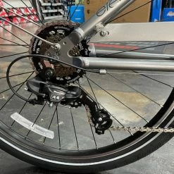 Electra Townie Original 7D EQ 26-inch Step-Over - 2020 -Aventon Shop 4sAF4u8Th15bTZElgPReZPGzA