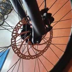 Giant We Ship! Talon 2-GU - Knight Shield 2022 -Aventon Shop 5 LayV9GZwqsj58ebJmtTIBIk