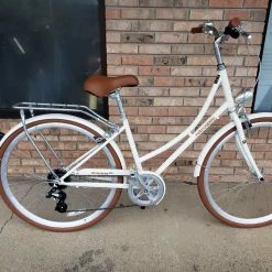 Retrospec Beaumont 7-Speed Step-Thru City Bike - Eggshell 2022 -Aventon Shop 66dUBhODw nBnznY0LMUXcgiE