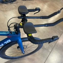 Argon 18 E-117 Tri Sram Force 22/ Reynolds AR58 - Blue/Red 2023 -Aventon Shop 6Qy5ctNh2oLwrcduKX3NlLau0