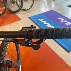 We Ship! Giant Stance 29 2(Crest Fork) - Blue Ashes 2021 -Aventon Shop 72y7S8ReqKQHszrzb7hHwsDzc