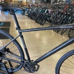Cannondale Quick Disc 4 1 X 9 Speed Graphite -Aventon Shop 7AGwEvi9gynK4NaY3j9DE3qS4