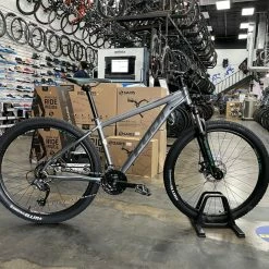 Fuji Nevada 27.5 1.9 - Satin Graphite 2022