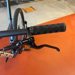 We Ship! Giant Stance 29 2(Crest Fork) - Blue Ashes 2021 -Aventon Shop AwktSNyb pq8fcRnaDCPMUgHU