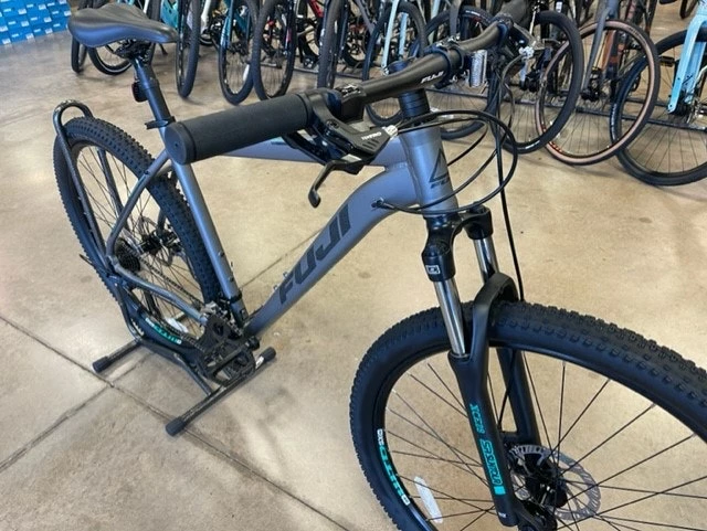 Fuji Nevada 29 / 1.9 - Satin Graphite 2022 17 Fuji Nevada 29 / 1.9 - Satin Graphite 2022 - Image 15