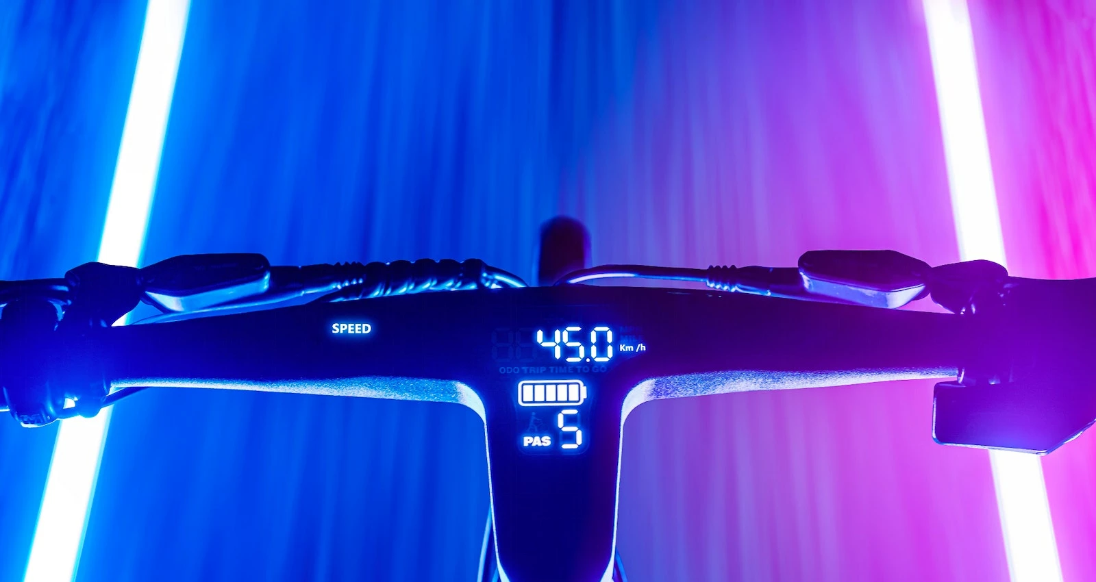 N+ Mercedes-AMG F1 Team Mercedes-Benz Mercedes Formula E Team Silver Arrows Sport EBike 2022 4 N+ Mercedes-AMG F1 Team Mercedes-Benz Mercedes Formula E Team Silver Arrows Sport EBike 2022 - Image 2