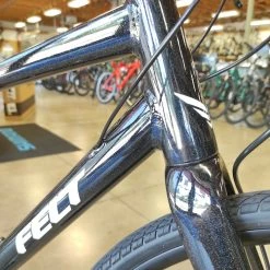 Felt Verza Speed 20 Shimano Tiagra - Supernova Black 2022 14 Felt Verza Speed 20 Shimano Tiagra - Supernova Black 2022 -Aventon Shop CaPS7W5cFW0qebFTbuSU2h9eE