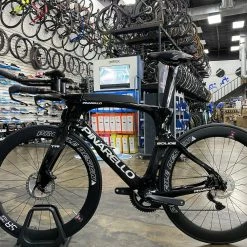 Pinarello Bolide TR Shimano Ultegra Di2 2022 -Aventon Shop DLequTvizJB0dc1PsZJk O7Po