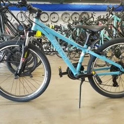 Batch Bicycles Batch 24" Youth Mountain Bike Blue 2021