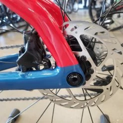 2022 Argon 18 E-117 Tri Disc SRAM Force 22 Blue/Red -Aventon Shop E 7uEzeJ48NU3H91oK ElvLQ8