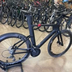 Argon 18 E-117 Tri Sram Force 22/ Reynolds AR58 - Black/Black 2023 -Aventon Shop FqTIJHvSMN eCYwiHnLaY4R 4