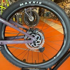 Liv Intrigue SRAM SX 12sp - Eucalyptus / Purple Ash 2022 -Aventon Shop FxA11TUq6qGORFUvnyt7lUK2A