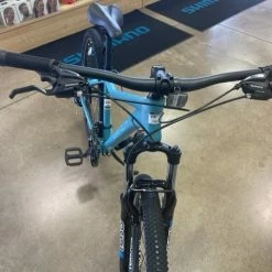 Batch Bicycles Batch The Mountain Bicycle 29 Inch - Blue 2021 -Aventon Shop GRpJ7TQXNTnmX19wUxb3EkcjI