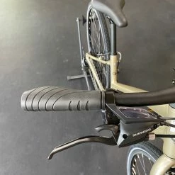 Felt Verza Speed 50 Mid-Step Champagne 2022 17 Felt Verza Speed 50 Mid-Step Champagne 2022 -Aventon Shop GrX67xGJJTrHc2MFqNURvhn7Q