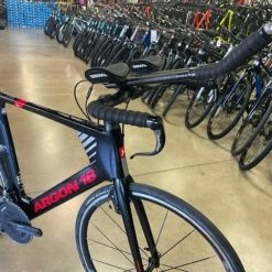 Argon 18 E-117 Tri Sram Force 22 Silver Rabbit Black Gloss - 2022 -Aventon Shop ILyI0BIcpX2UpCXhA9nq SS3Y