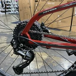 Fuji Nevada 27.5 1.5 - Brick Red 2022 -Aventon Shop J5sjWKaoXxyRNyK5aS2a9zgSo