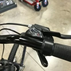 Fuji Traverse 1.7 Disc Mid Step Satin Black/Cyan -Aventon Shop JmWgWyB4nhQNfYmSPqgaw8b34