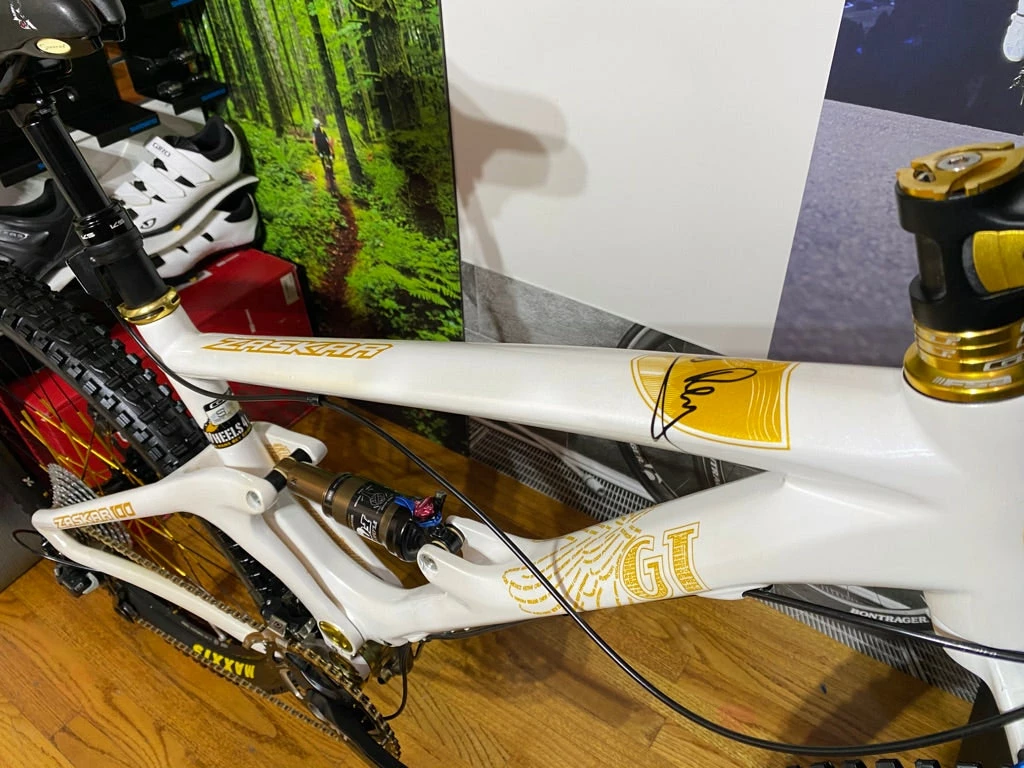 GT Zaskar 100 Hans Rey Special Edition 5 GT Zaskar 100 Hans Rey Special Edition - Image 3