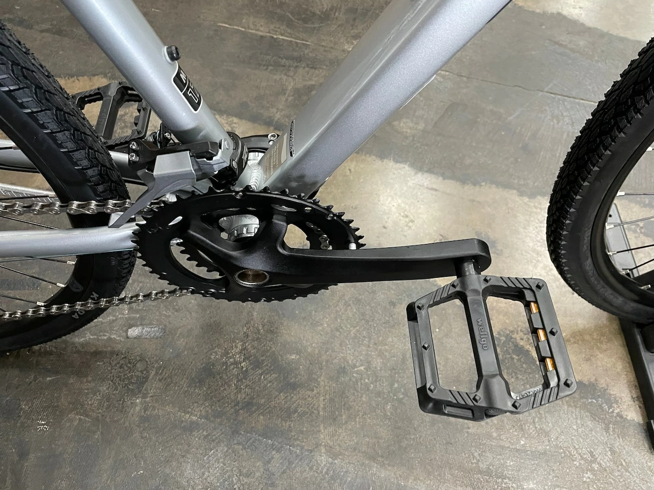 Fuji Traverse 1.3 - Gray 2022 13 Fuji Traverse 1.3 - Gray 2022 - Image 11