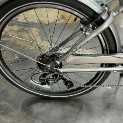 Electra Townie Original 7D EQ 26-inch Step-Over - 2020 -Aventon Shop KY7vdw4XJmDE2ItajpcWy6pjk