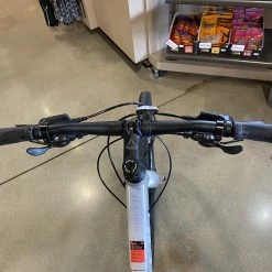 Fuji Absolute 1.7 Shimano Alivio Silver -Aventon Shop KbSjtepKGp6zukY67 60Eh0CY