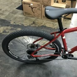 Fuji Nevada 29 1.5 Shimano Alivio - Brick Red 2022 -Aventon Shop L7R2gLs7LldpSlQp0IMBYQ9L8