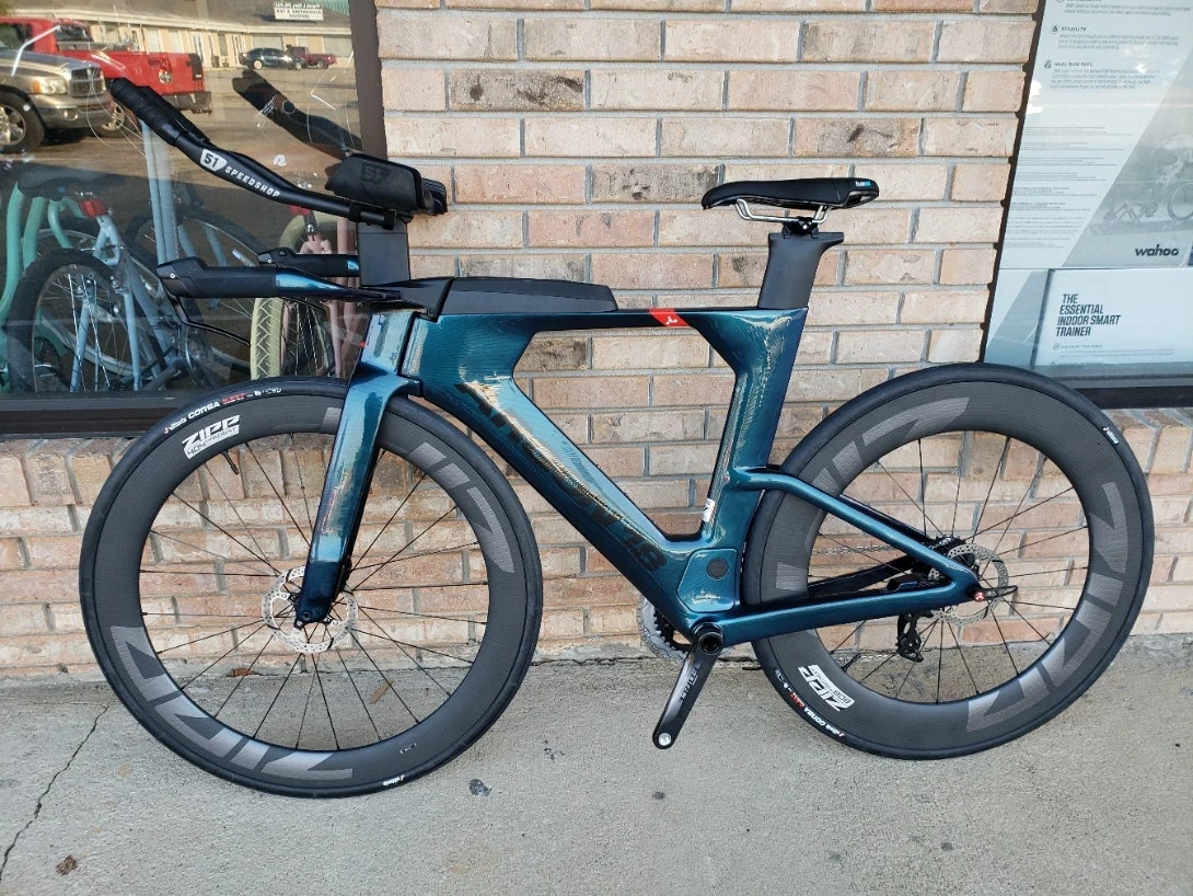 Argon 18 E-119 Tri+ SRAM F Orce AXS ETap 12-speed With ZIPP 808/404 Firecrest Race Wheels 2022 3 Argon 18 E-119 Tri+ SRAM F Orce AXS ETap 12-speed With ZIPP 808/404 Firecrest Race Wheels 2022