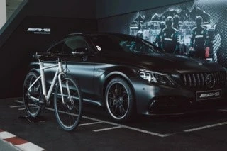 N+ Mercedes-AMG F1 Team Mercedes-Benz Mercedes Formula E Team Silver Arrows Sport EBike 2022 6 N+ Mercedes-AMG F1 Team Mercedes-Benz Mercedes Formula E Team Silver Arrows Sport EBike 2022 - Image 4