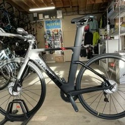 Argon 18 E-117 Disc Shimano Ultegra Di2 - 2022 -Aventon Shop OEct63NKvoBFl6Mnh866rRVlc