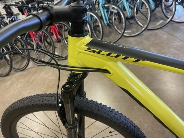 Scott Scale 970 SRAM NX Eagle - Yellow 2022 8 Scott Scale 970 SRAM NX Eagle - Yellow 2022 - Image 6