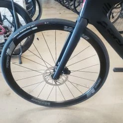 Argon 18 E-117 Tri Disc SRAM AXS 2x12 E-tap Matte Black 2022 -Aventon Shop PTmRRO4Xg2gsTk lNfElH9DGI