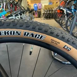 Scott Scale 965 Hardtail Mountain Bike White 2022 -Aventon Shop RUZ7FeDmwpaK9AL1UXp0Z0rD4