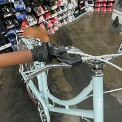 Retrospec Beaumont 7-Speed Step-Thru City Bike - Cool Mint 2022 -Aventon Shop RaMiVMrNwCjxVcu6RplJ wB14 1