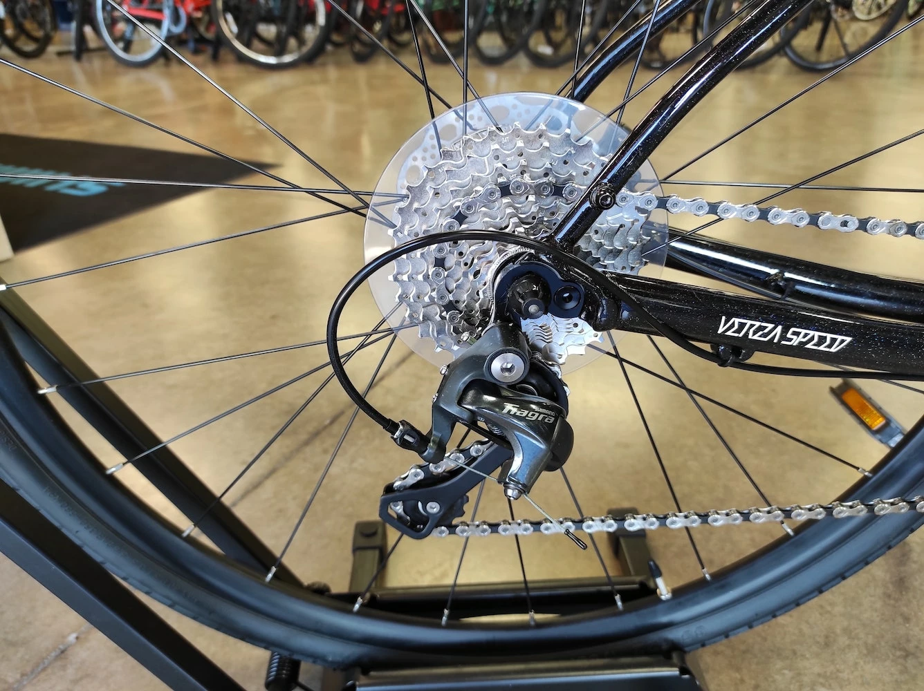 Felt Verza Speed 20 Shimano Tiagra - Supernova Black 2022 4 Felt Verza Speed 20 Shimano Tiagra - Supernova Black 2022 - Image 2