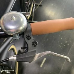 Retrospec Beaumont 7-Speed City Bike - Matte Black 2022 -Aventon Shop SJYzUsh2gVfs0rfrG5xp87DqY 1