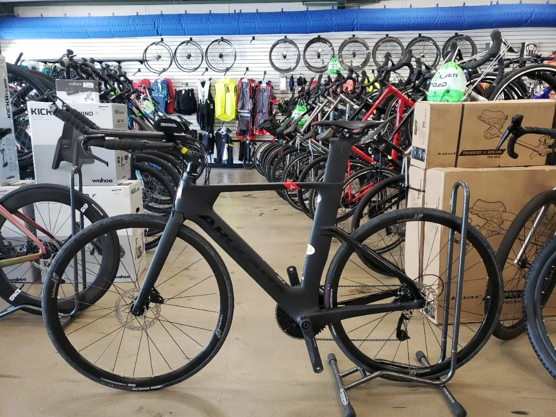 2022 Argon 18 E-117 Tri Disc SRAM Force 22 Matte Black 3 2022 Argon 18 E-117 Tri Disc SRAM Force 22 Matte Black