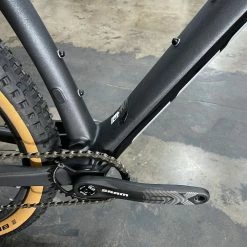 Scott Scale 940 Sram NX - Granite Black 2022 -Aventon Shop Tz4A WflHUfX4jGgbngZhQGxM 1