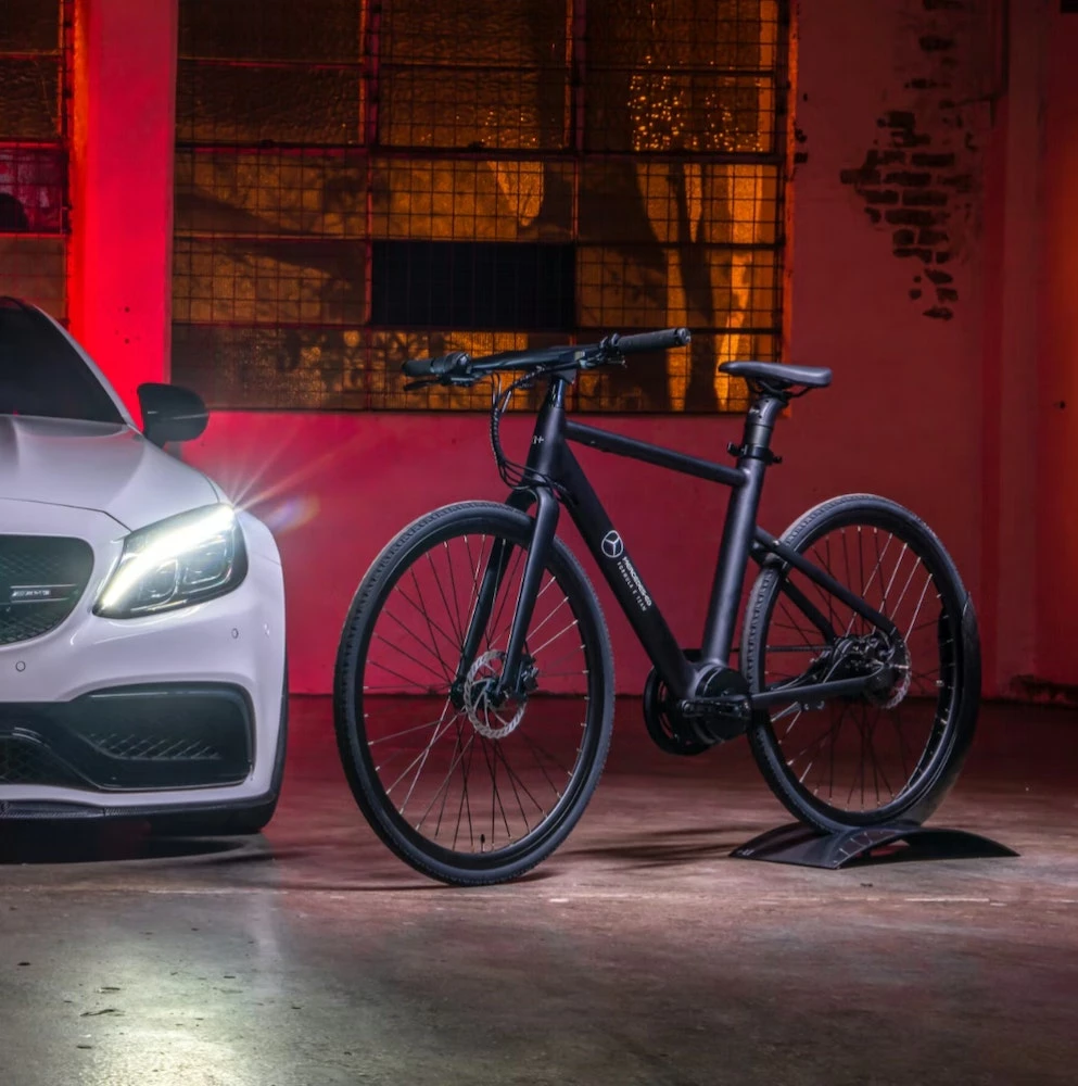 N+ Mercedes-AMG F1 Team Mercedes-Benz Mercedes Formula E Team EBike 2022 3 N+ Mercedes-AMG F1 Team Mercedes-Benz Mercedes Formula E Team EBike 2022