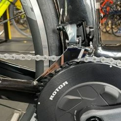 Argon 18 E-117 Tri SRAM Force 22 Silver Rabbit/Black 2022 -Aventon Shop VBX8MDLsFz6Q928eQad7RGisc