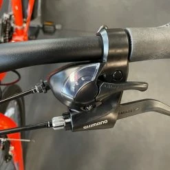 Cannondale Quick 6 Saber Orange 2022 -Aventon Shop WQcchGoFfxoV5ELk2MwW5Pyw0