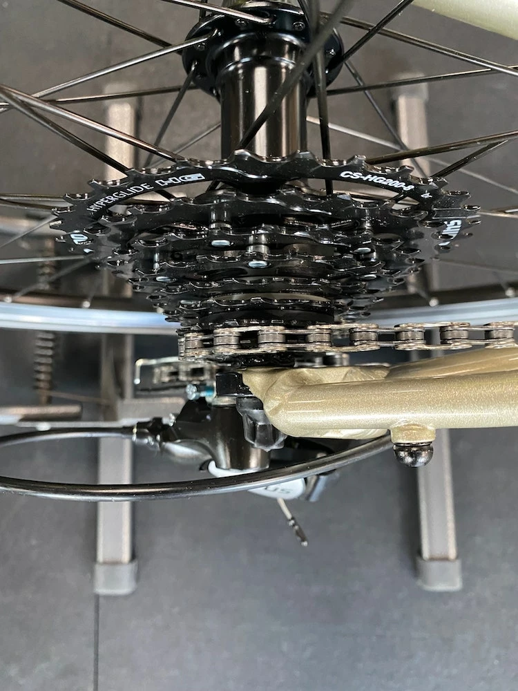 Felt Verza Speed 50 Mid-Step Champagne 2022 11 Felt Verza Speed 50 Mid-Step Champagne 2022 - Image 9