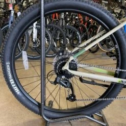 Cannondale Trail 8 - Quicksand 2023 -Aventon Shop XnsGrmo1SitJQG JuZQdm5Css