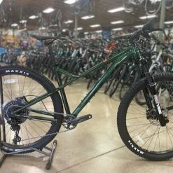 Fuji Bighorn 1.5 29er Shimano Deore 1 X 11 Speed - Deep Forest Green 24 Fuji Bighorn 1.5 29er Shimano Deore 1 X 11 Speed - Deep Forest Green -Aventon Shop YNJPE24D1 IG Zxr kMRprD Y