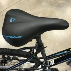 Fuji Traverse 1.7 Disc Mid Step Satin Black/Cyan -Aventon Shop b3gYkCSpmmSHLv2eAD1Y7CexM